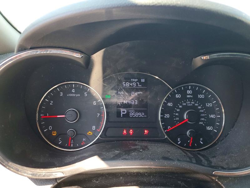 Photo 9 from auction – 2015 KIA FORTE with VIN KNAFX4A60F5280883