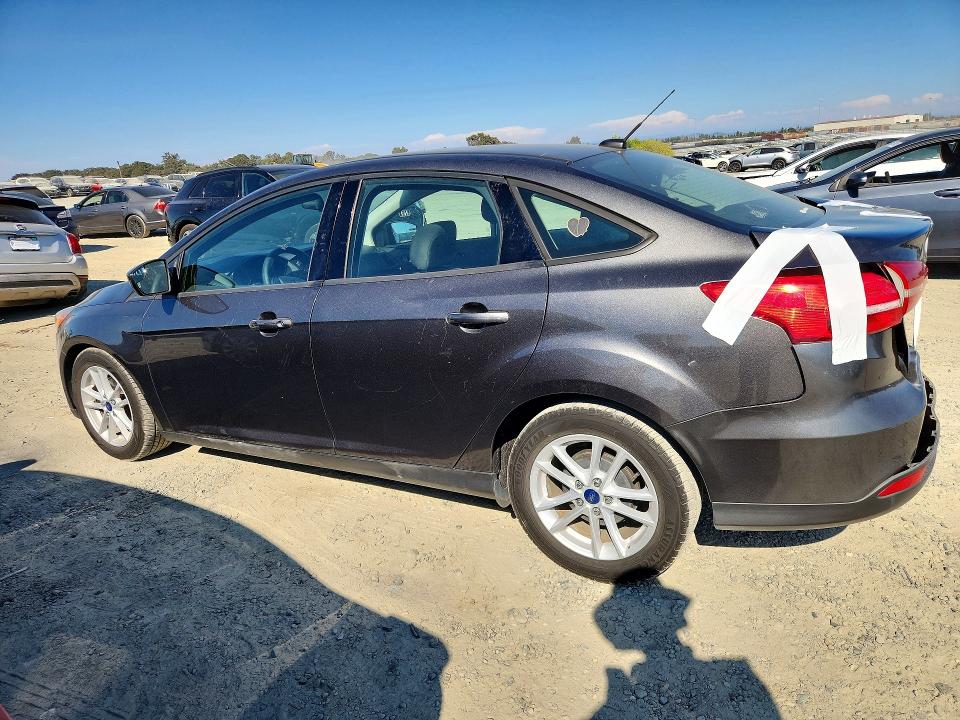 Photo 2 from auction – 2018 FORD FOCUS with VIN 1FADP3F2XJL261097