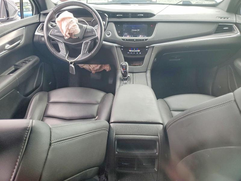 Photo 8 from auction – 2021 CADILLAC XT5 with VIN 1GYKNBR40MZ220858