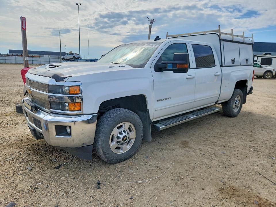 Photo 1 from auction – 2018 CHEVROLET SILVERADO with VIN 1GC1KVEY3JF227921