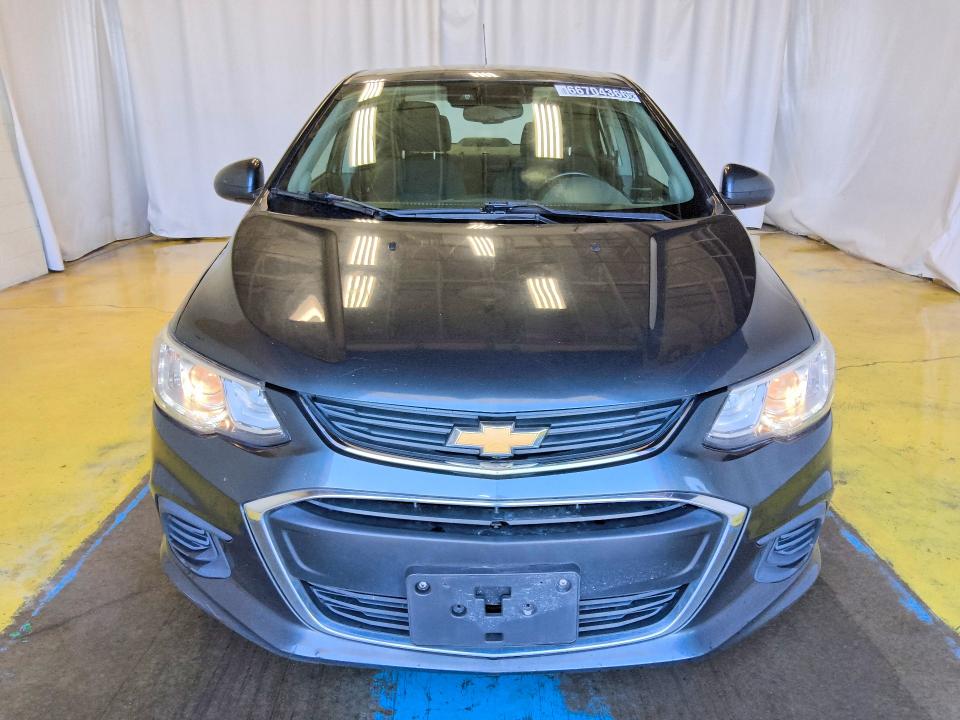 Photo 5 from auction – 2017 CHEVROLET SONIC with VIN 1G1JD5SG2H4150222