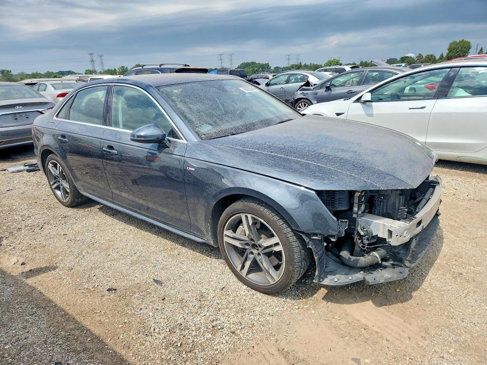 Photo 4 from auction – 2017 AUDI A4 with VIN WAUENAF40HN027122