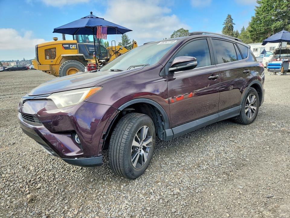 TOYOTA RAV4 2018 с VIN 2T3RFREV1JW757789 - Фото с аукциона