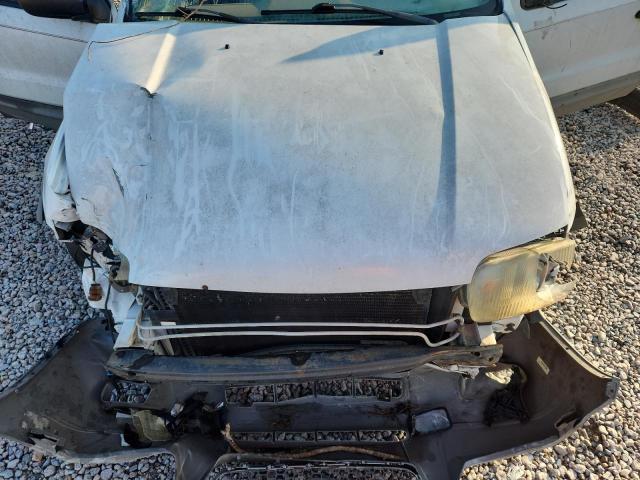 Photo 12 from auction – 2002 FORD ESCAPE with VIN 1FMYU03152KB98914