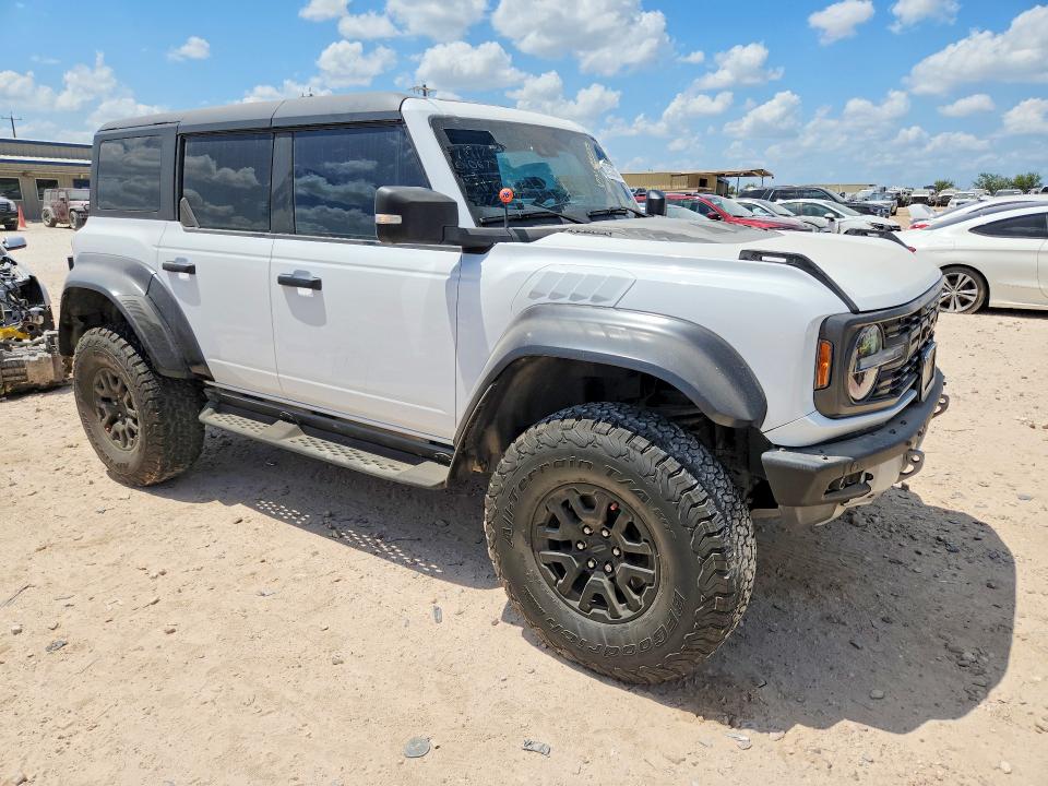 Photo 4 from auction – 2023 FORD BRONCO with VIN 1FMEE5JR4PLB07364