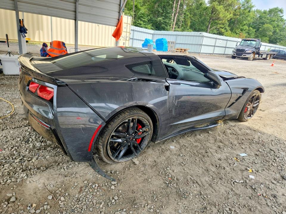 Photo 3 from auction – 2017 CHEVROLET CORVETTE with VIN 1G1YH2D7XH5116117