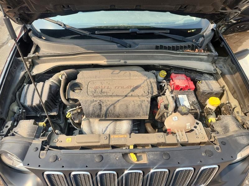 Photo 12 from auction – 2018 JEEP RENEGADE with VIN ZACCJABB3JPJ69520
