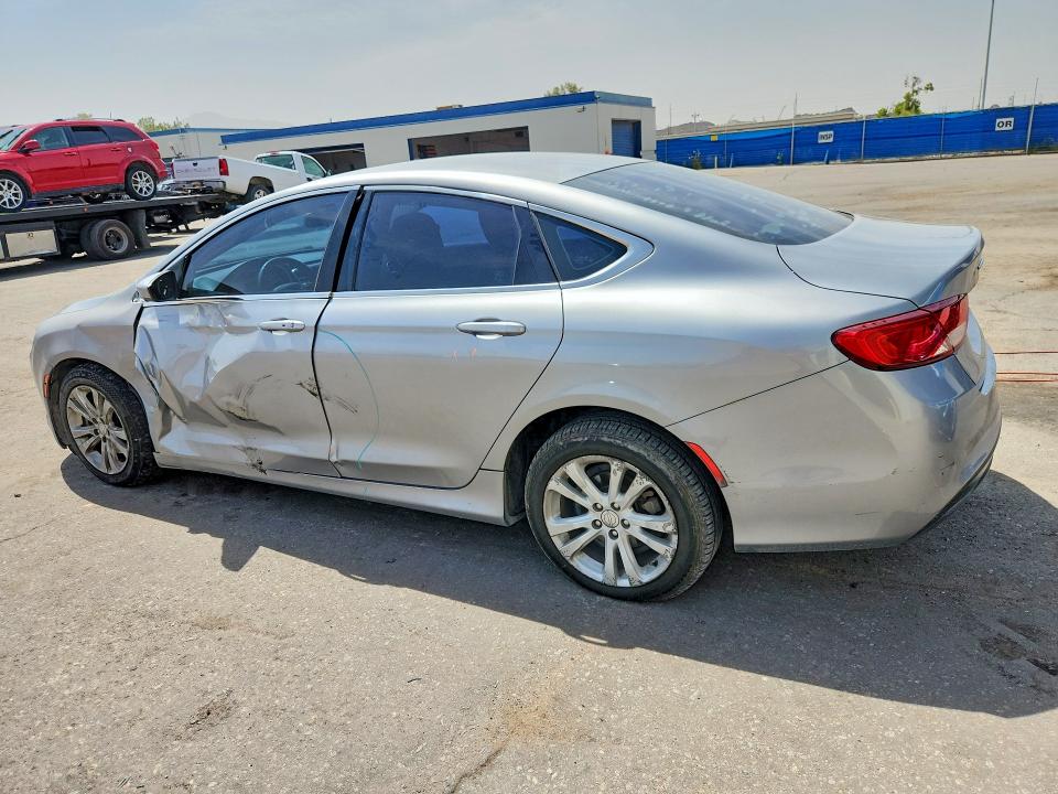 Photo 2 from auction – 2016 CHRYSLER 200 with VIN 1C3CCCFB6GN186322