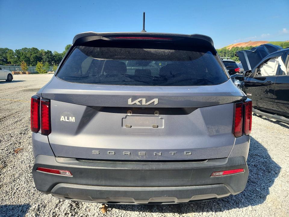 Photo 6 from auction – 2022 KIA SORENTO with VIN 5XYRG4LC4NG076516
