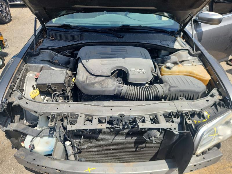 Photo 11 from auction – 2012 CHRYSLER 300 with VIN 2C3CCAAG9CH138713
