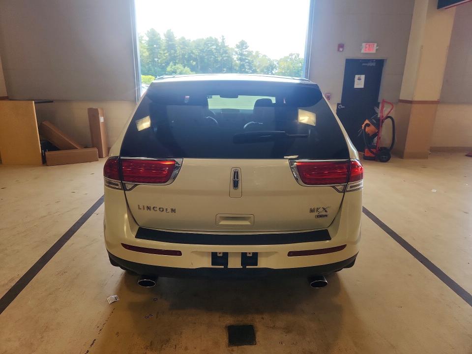 Photo 6 from auction – 2013 LINCOLN MKX with VIN 2LMDJ8JK6DBL09599