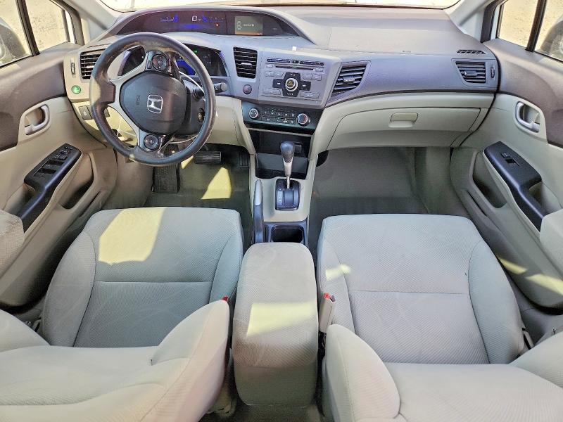 Снимка 8 от търг – 2012 HONDA CIVIC с VIN 2HGFB2F57CH565947