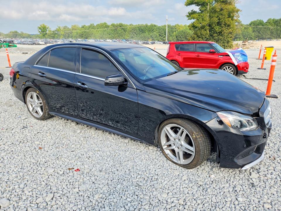 Photo 4 from auction – 2014 MERCEDES-BENZ E with VIN WDDHF8JB0EA806332