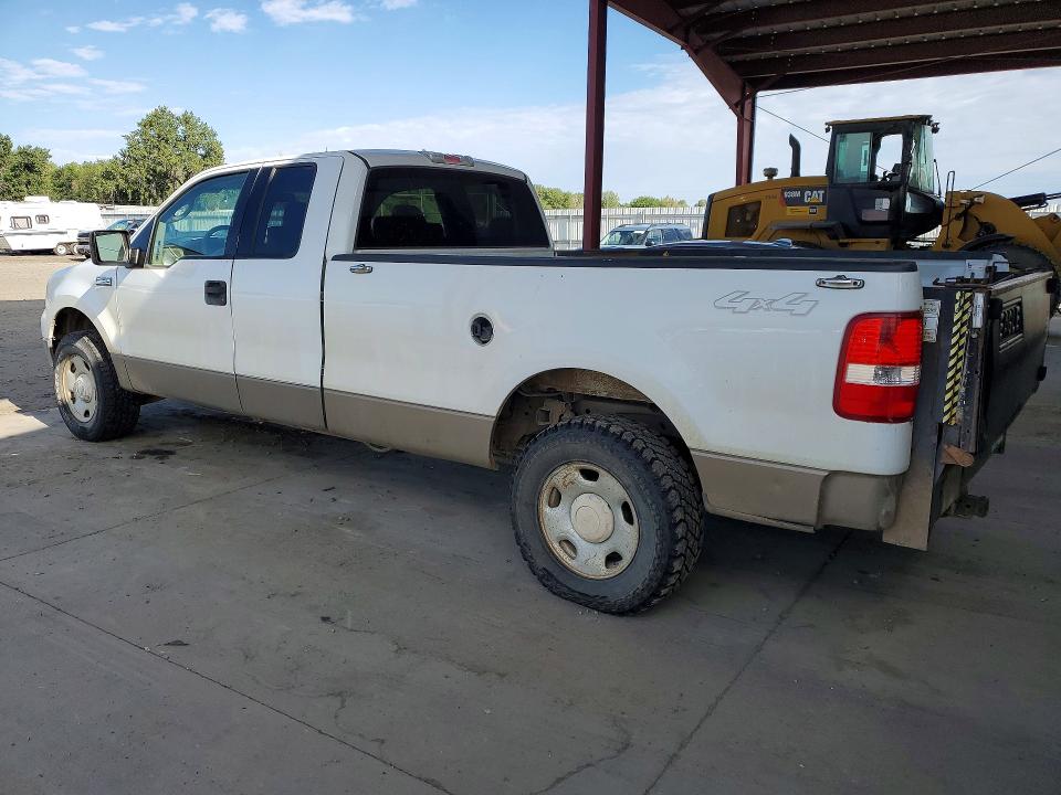 Photo 2 from auction – 2004 FORD F150 with VIN 1FTVX14514NA95142