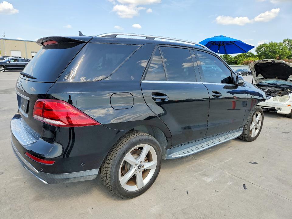 Photo 3 from auction – 2018 MERCEDES-BENZ GLE with VIN 4JGDA5JB0JB044142