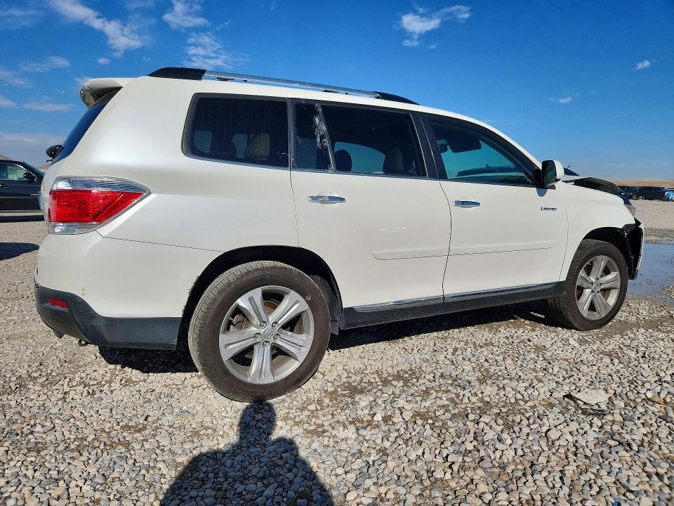Photo 3 from auction – 2013 TOYOTA HIGHLANDER with VIN 5TDDK3EH6DS201478