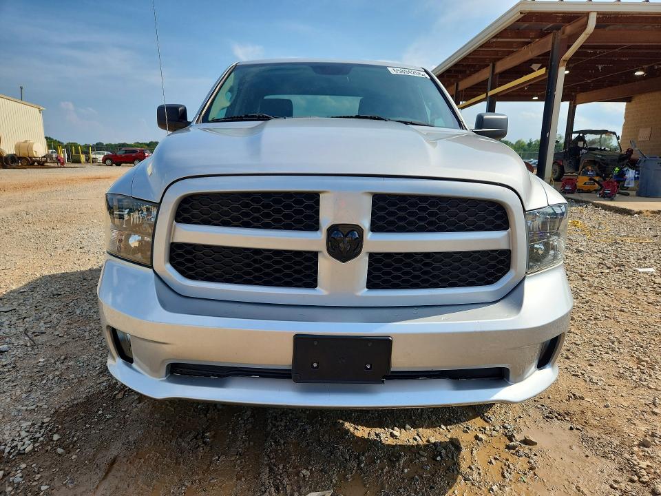 Photo 5 from auction – 2019 RAM 1500 CLASSIC with VIN 1C6RR7KT0KS548558