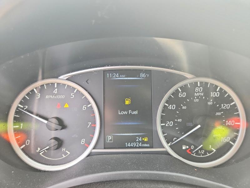 Photo 9 from auction – 2017 NISSAN SENTRA with VIN 3N1AB7APXHL722564