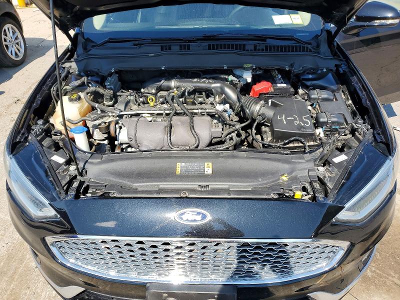 Photo 11 from auction – 2019 FORD FUSION with VIN 3FA6P0D93KR106711