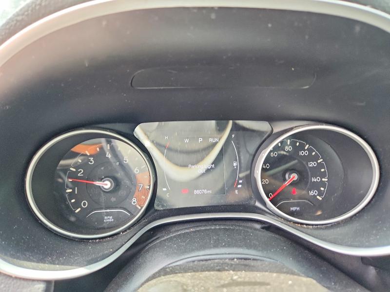 Photo 9 from auction – 2018 JEEP COMPASS with VIN 3C4NJDBB9JT304070