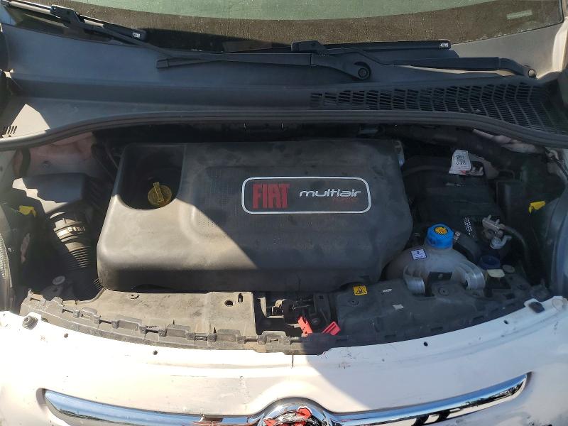 Photo 11 from auction – 2014 FIAT 500L with VIN ZFBCFABH9EZ028535