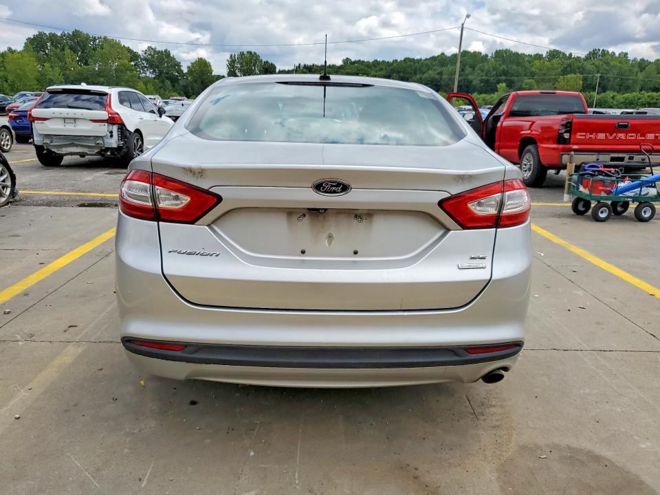 Photo 6 from auction – 2015 FORD FUSION with VIN 3FA6P0HD6FR111518