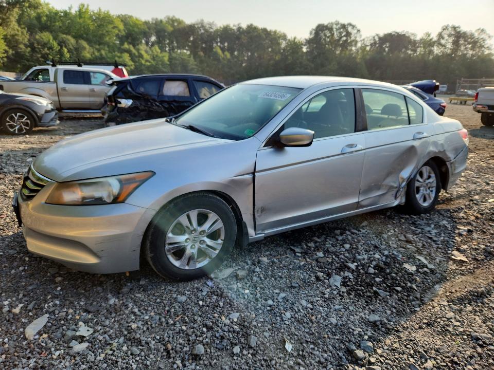 Снимка 1 от търг – 2011 HONDA ACCORD с VIN 1HGCP2F61BA018120