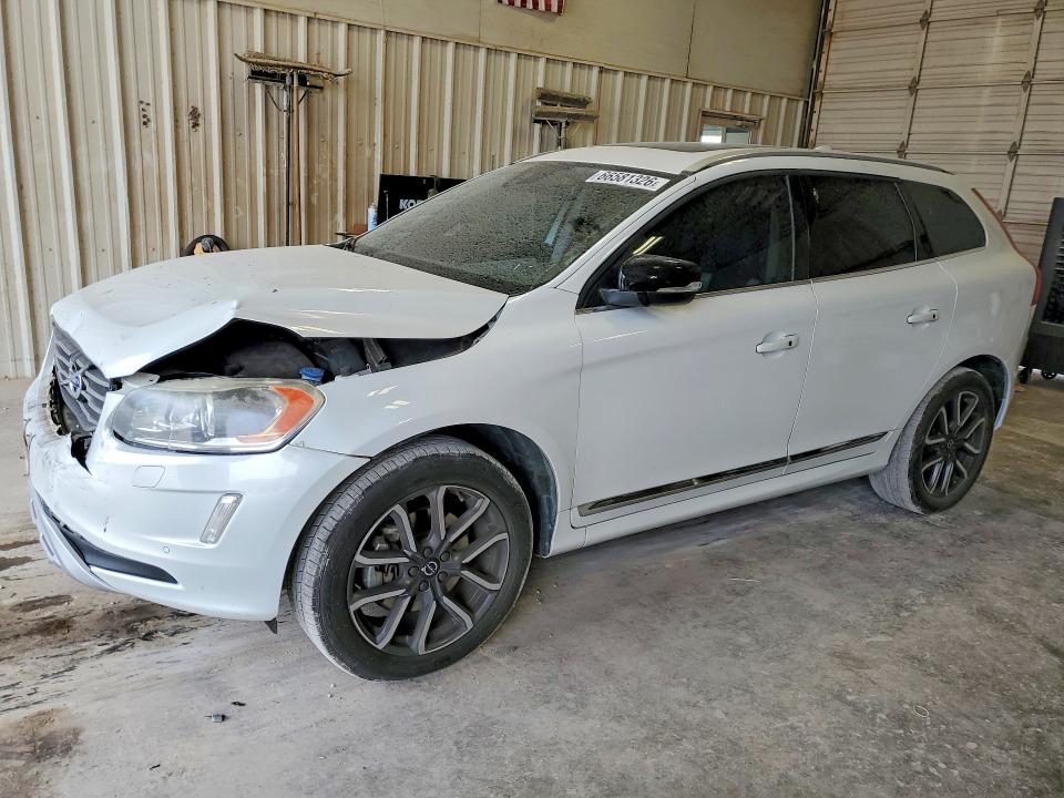 VOLVO XC60 2017 مع رقم تعريف المركبة YV449MRR2H2043283 - صورة من المزاد