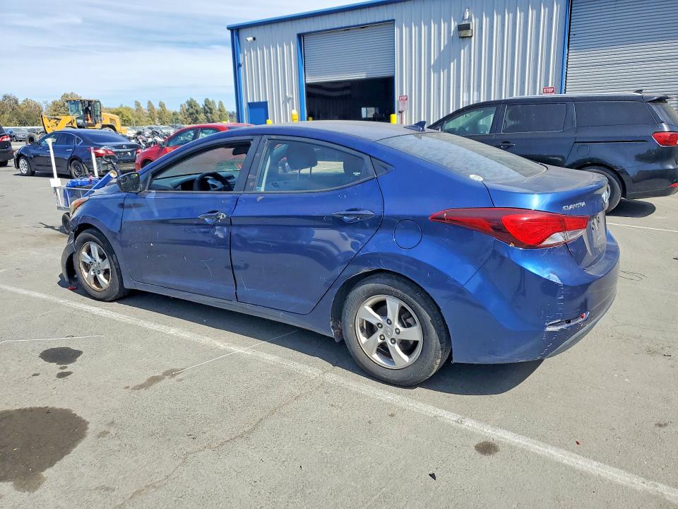 Photo 2 from auction – 2015 HYUNDAI ELANTRA with VIN 5NPDH4AEXFH566206