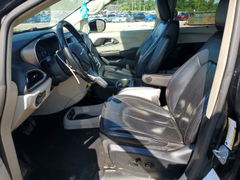 Photo 7 from auction – 2020 CHRYSLER PACIFICA with VIN 2C4RC1BG8LR139057
