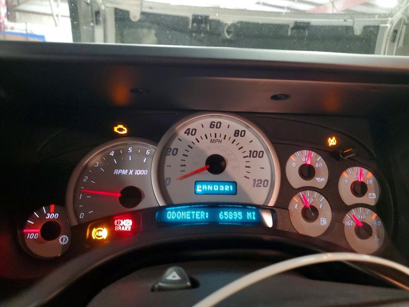 Photo 9 from auction – 2003 HUMMER H2 with VIN 5GRGN23U33H135391