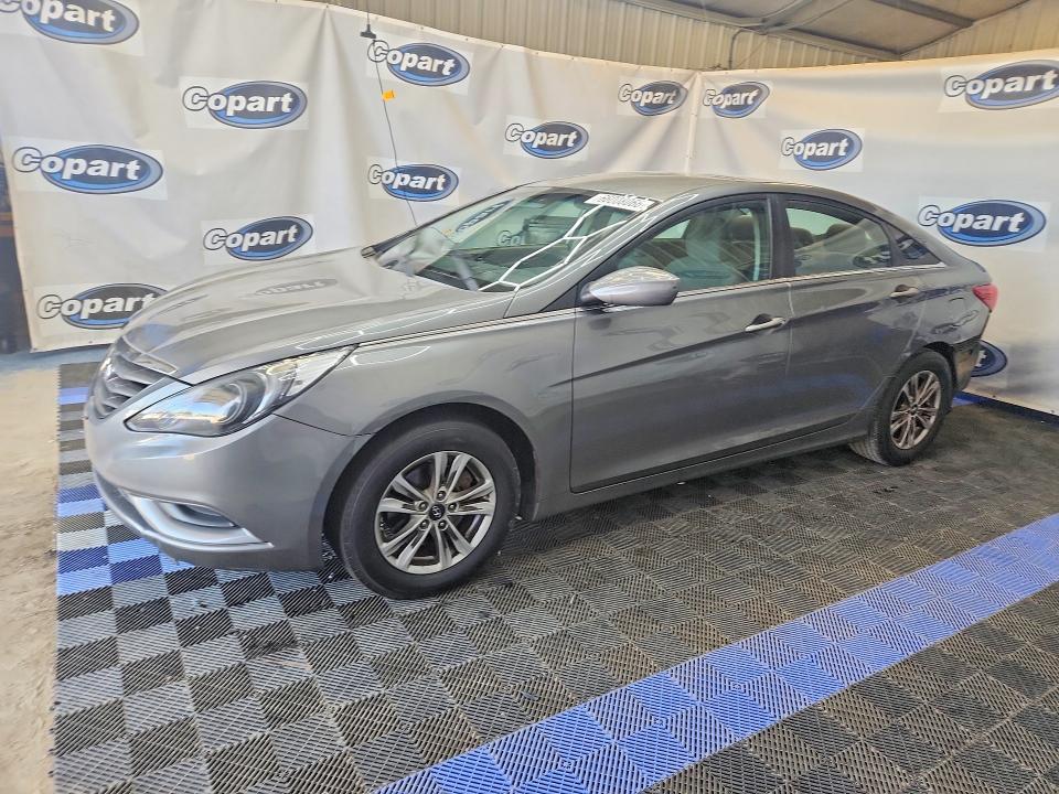 HYUNDAI SONATA 2011 with VIN 5NPEB4AC4BH217394 - Photo from auction