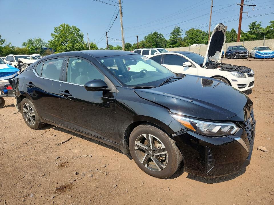 Photo 4 from auction – 2024 NISSAN SENTRA with VIN 3N1AB8CV1RY223349