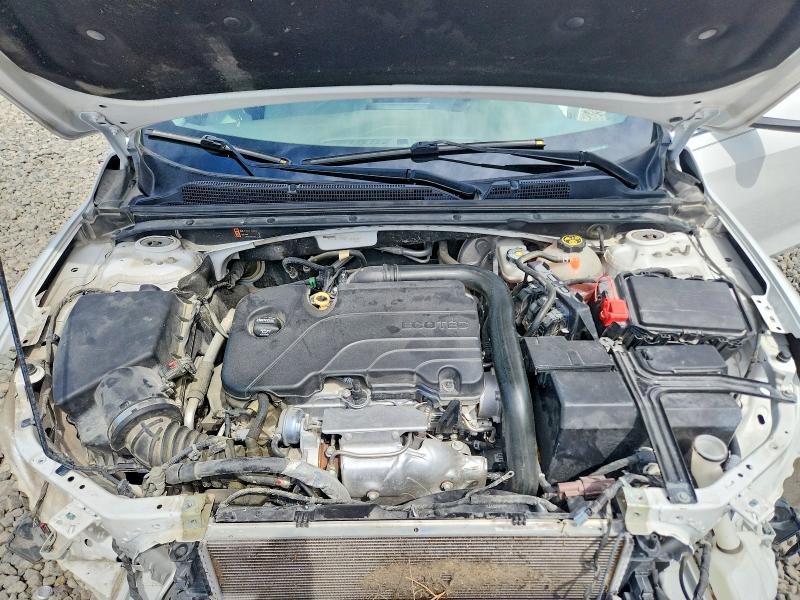 Photo 11 from auction – 2018 CHEVROLET MALIBU with VIN 1G1ZD5ST4JF178985