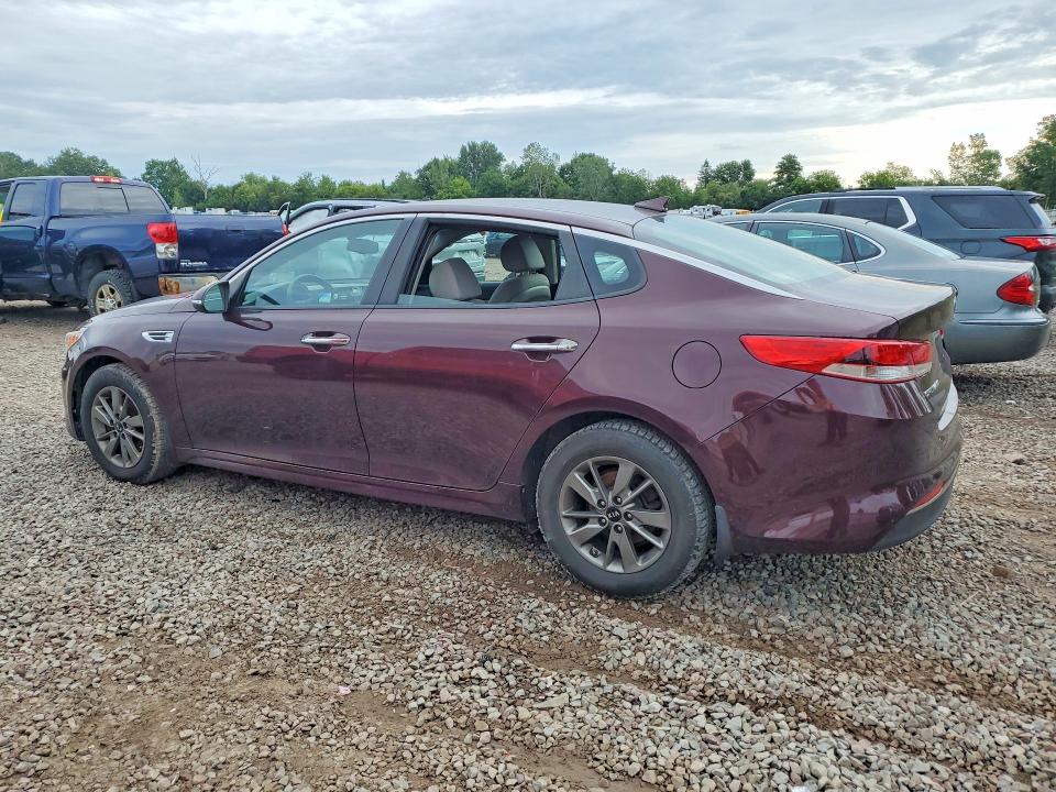 Photo 2 from auction – 2016 KIA OPTIMA with VIN 5XXGT4L33GG024112