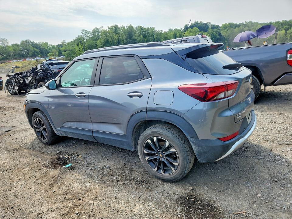 Photo 2 from auction – 2021 CHEVROLET TRAILBLAZER with VIN KL79MRSL0MB031067