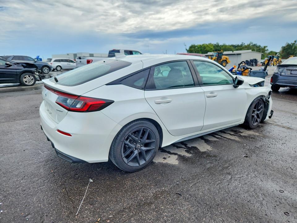 Photo 3 from auction – 2022 HONDA CIVIC with VIN 19XFL2H82NE013953