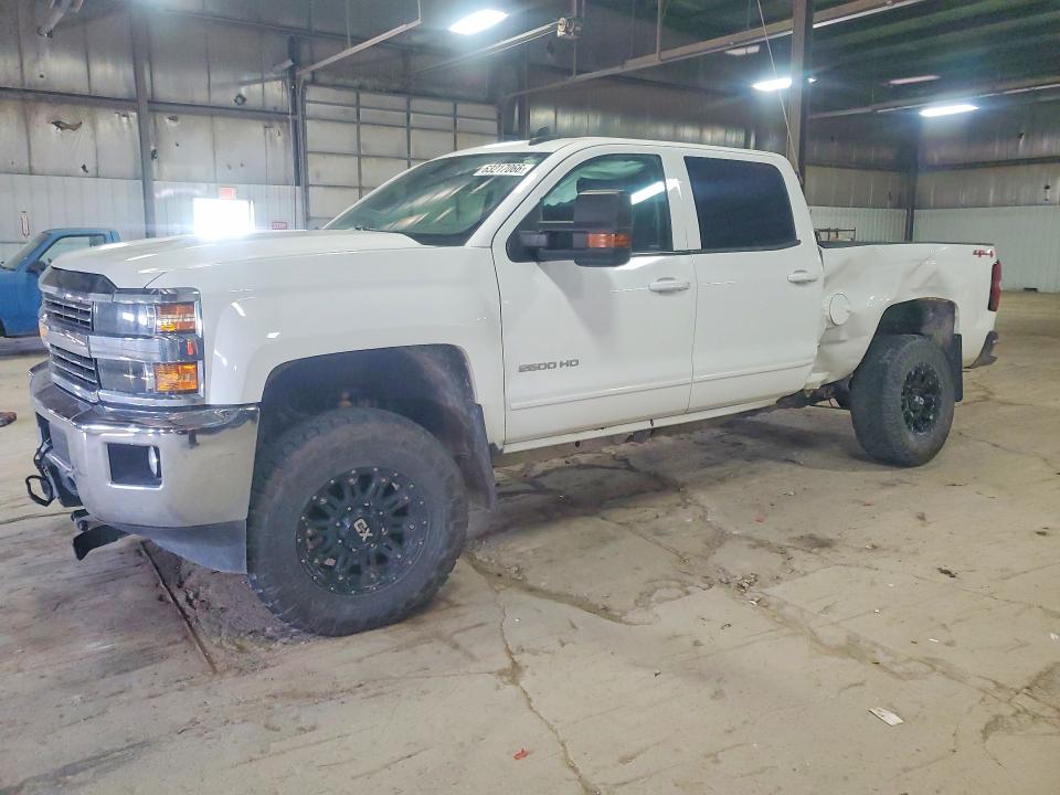 Photo 1 from auction – 2017 CHEVROLET SILVERADO with VIN 1GC1KVEG4HF104162