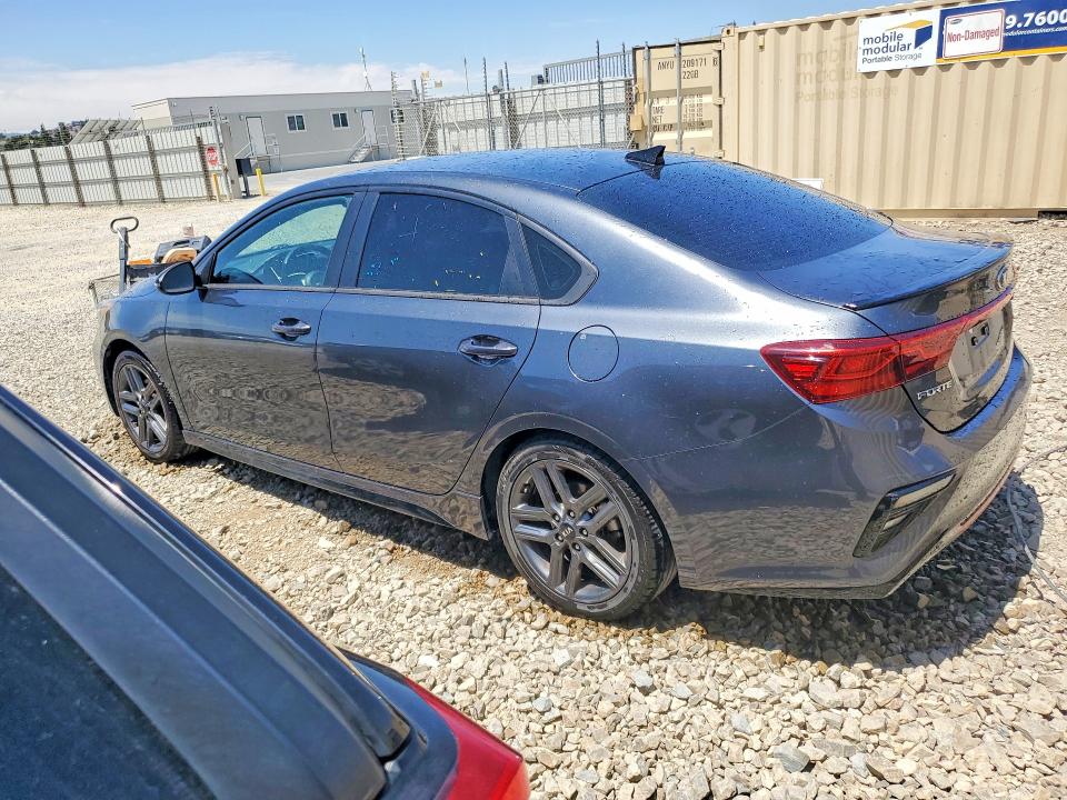 Photo 2 from auction – 2021 KIA FORTE with VIN 3KPF34AD4ME402871