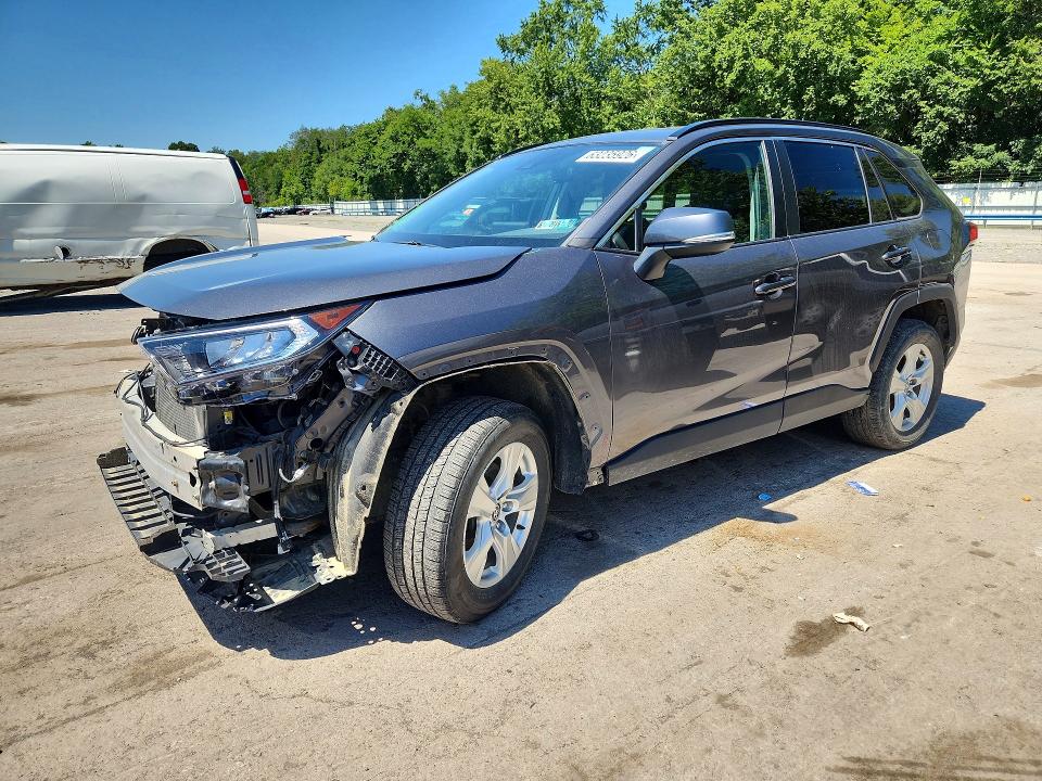 TOYOTA RAV4 2021 with VIN 2T3P1RFV1MW243157 - Photo from auction