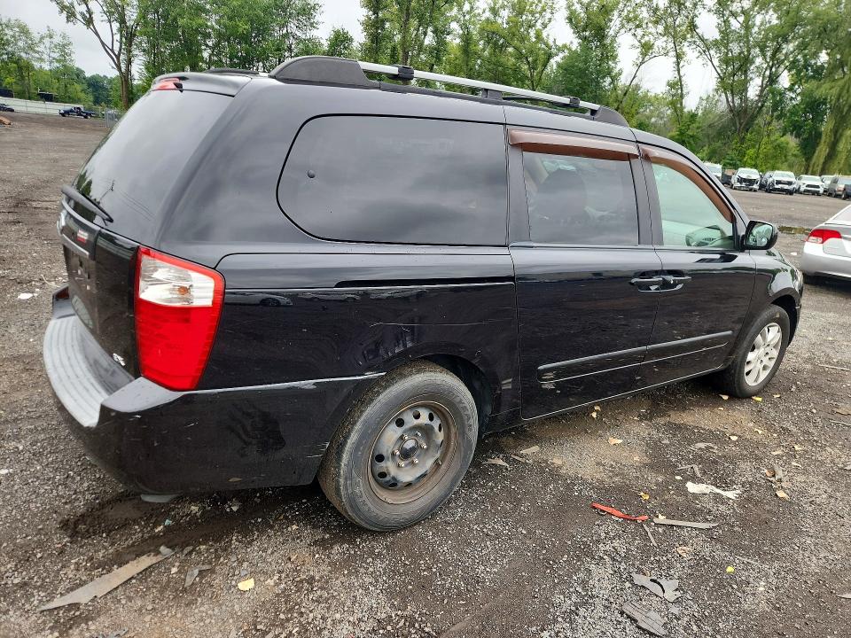 Photo 3 from auction – 2008 KIA SEDONA with VIN KNDMB233786204347