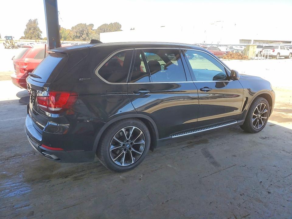 Photo 3 from auction – 2018 BMW X5 with VIN 5UXKT0C59J0W00104