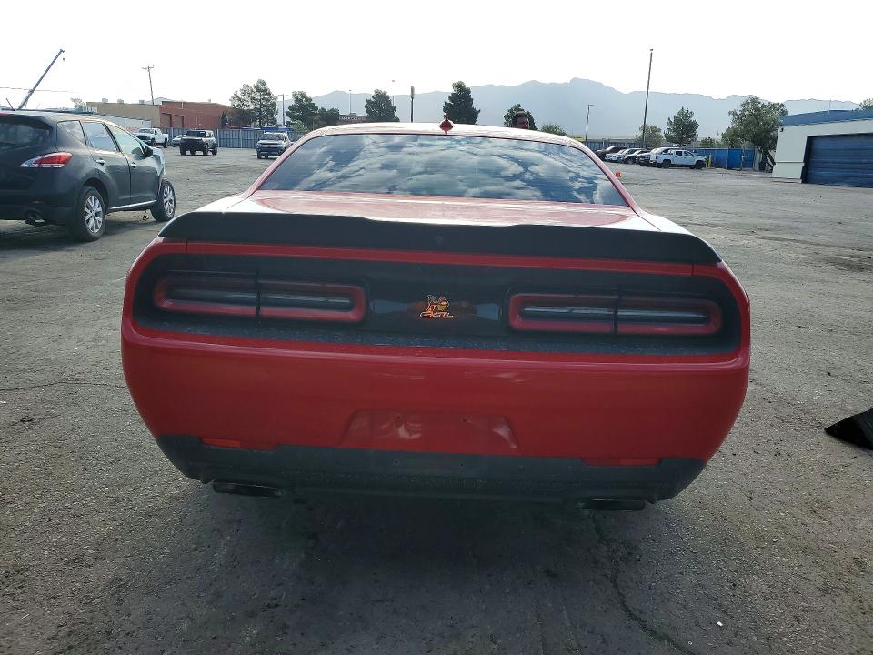 Photo 6 from auction – 2016 DODGE CHALLENGER with VIN 2C3CDZFJ1GH264148