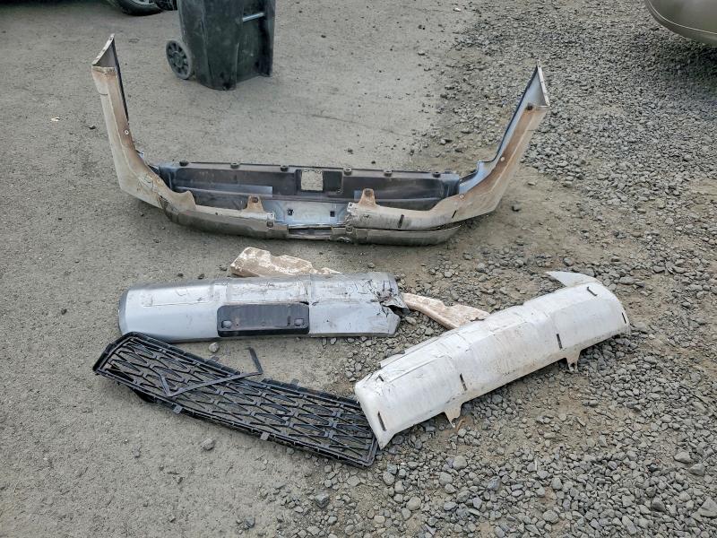 Photo 13 from auction – 2019 TOYOTA 4RUNNER with VIN JTEBU5JR5K5629648