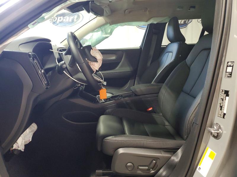 Photo 7 from auction – 2026 VOLVO XC40 with VIN YV4L12UC2T2796993