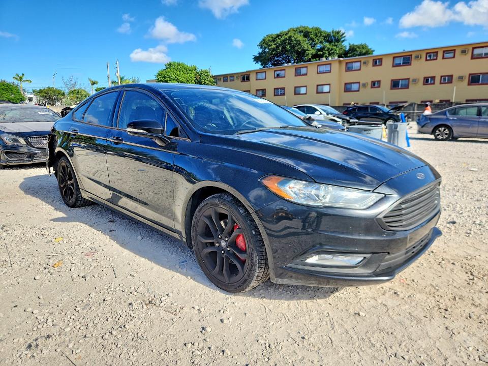Photo 4 from auction – 2017 FORD FUSION with VIN 3FA6P0T95HR139719