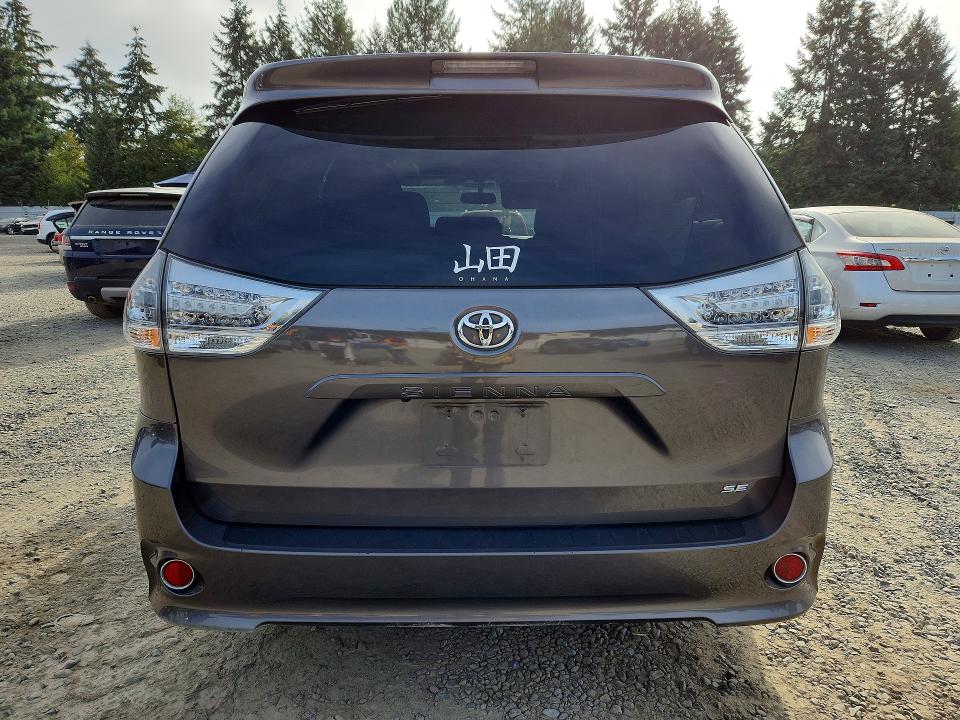 Photo 6 from auction – 2017 TOYOTA SIENNA with VIN 5TDXZ3DC3HS790459