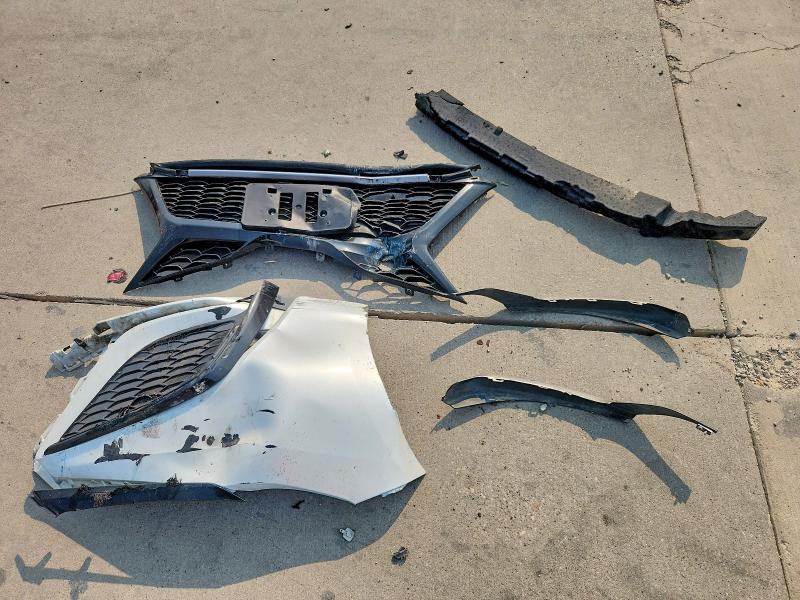 Photo 12 from auction – 2021 TOYOTA CAMRY with VIN 4T1K31AK2MU546976