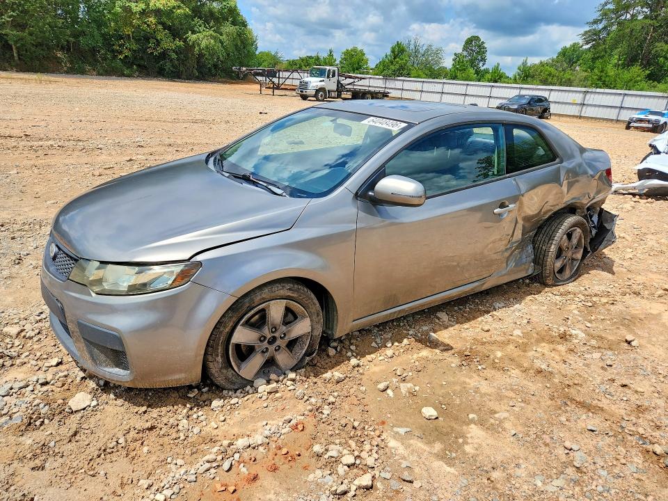 KIA FORTE KOUP 2012 with VIN KNAFU6A24C5560853 - Photo from auction