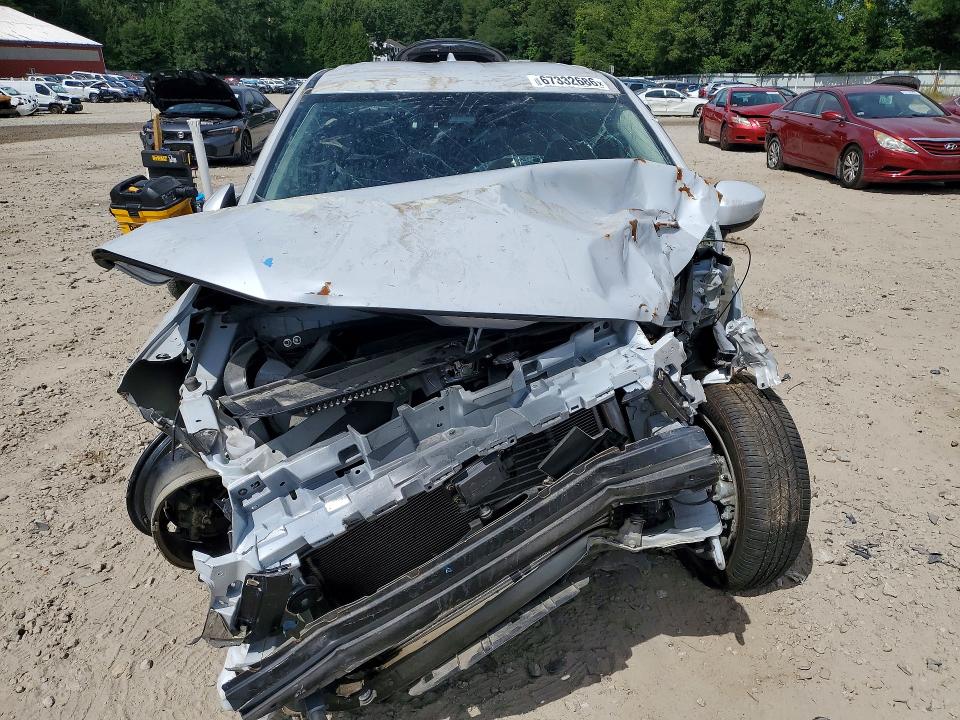 Фото 5 с аукциона – 2024 MITSUBISHI ECLIPSE CROSS с VIN JA4ATWAA7RZ061595